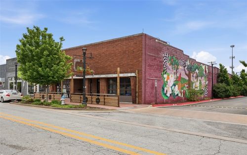321 & 323 E Emma Avenue, Springdale, AR, 72764 | Card Image
