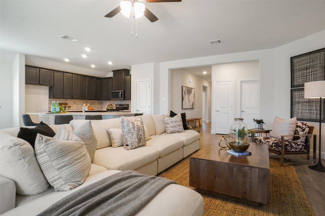 11221 Ranchera Dr, House other with 3 bedrooms, 2 bathrooms and null parking in Aubrey TX | Image 4