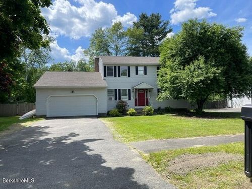 118 Winesap Rd, Pittsfield, MA, 01201 | Card Image