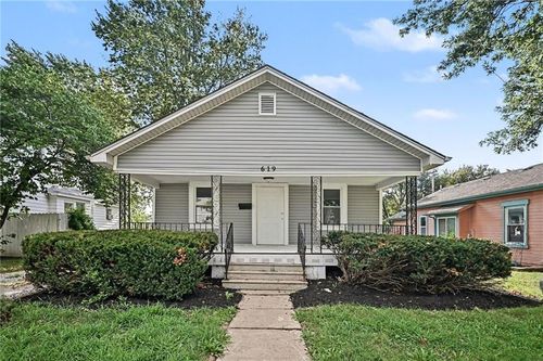 619 S Ash Ave, Independence, MO, 64053-1817 | Card Image