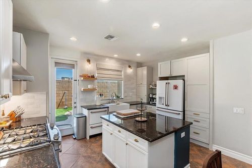82930 Corte Lucia, Indio, CA, 92201-5942 | Card Image