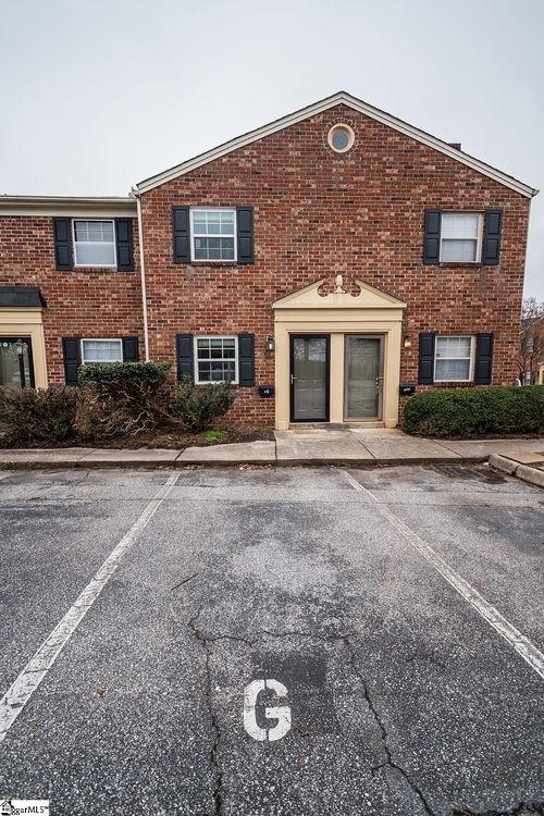 2530 E North St, Greenville, SC, 29615-1441 | Card Image