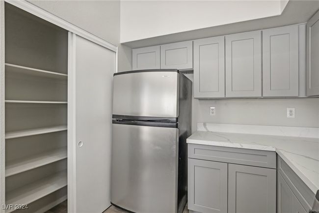 UNIT-201 - 4811 Black Bear Rd, Condo with 2 bedrooms, 2 bathrooms and null parking in Las Vegas NV | Image 5