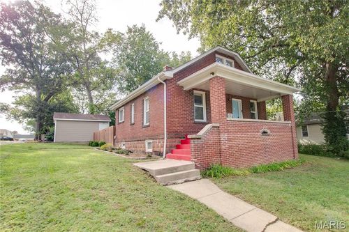 6 Rosa Ave, Godfrey, IL, 62035-3318 | Card Image