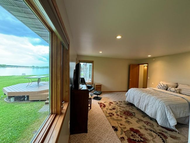 14796 Maple Trl Se, House other with 3 bedrooms, 3 bathrooms and null parking in Mentor MN | Image 10