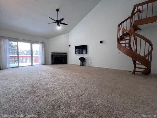 36525 Lochdale, Farmington Hills, MI, 48335-2191 | Card Image