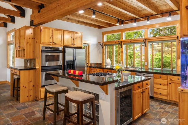 16375 Ne 44 Th Ct, House other with 3 bedrooms, 3 bathrooms and 3 parking in Redmond WA | Image 8
