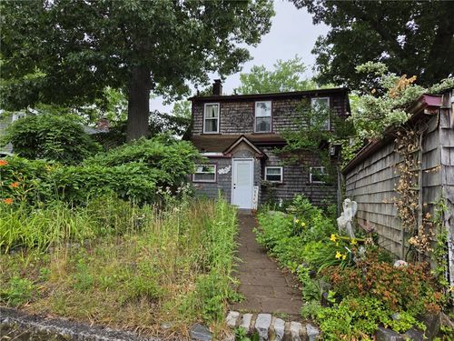 400 Lake Shore Dr, Warwick, RI, 02889-3813 | Card Image