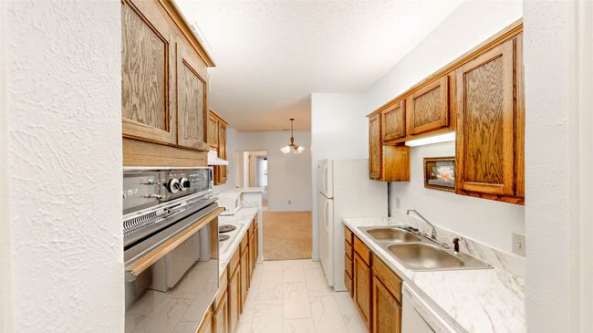 UNIT-502 - 2101 Count Fleet Dr, Condo with 2 bedrooms, 1 bathrooms and null parking in Arlington TX | Image 11