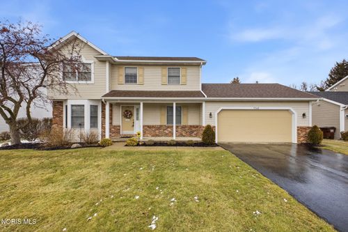 7342 Woodshire Ln, Holland, OH, 43528-9135 | Card Image