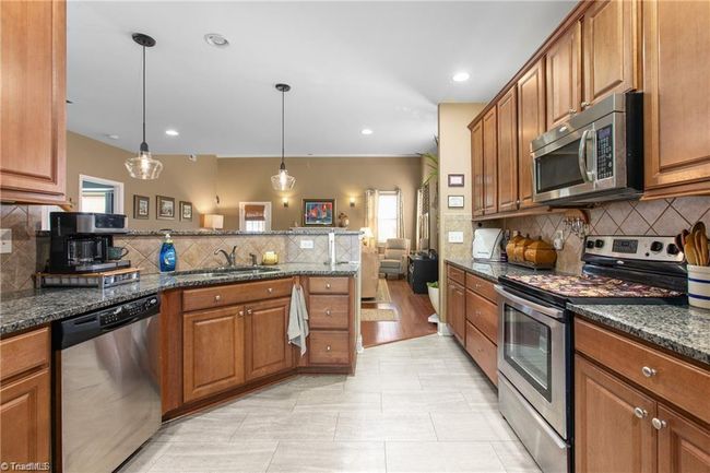 906 Leach Ave, House other with 3 bedrooms, 3 bathrooms and null parking in Thomasville NC | Image 31