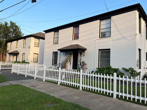 15-1849 W Main St, Houston, TX, 77098-3533 | Card Image