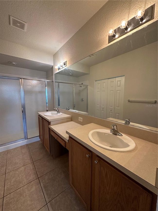 Master Bathroom | Image 19