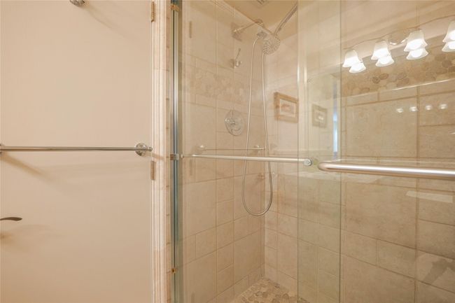 APT-807B - 3910 Inverrary Blvd, Condo with 2 bedrooms, 2 bathrooms and null parking in Lauderhill FL | Image 35