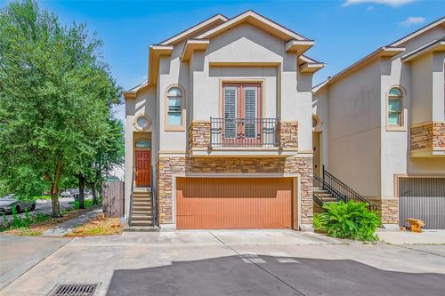 a-1042 W 25th St, Houston, TX, 77008-1880 | Card Image