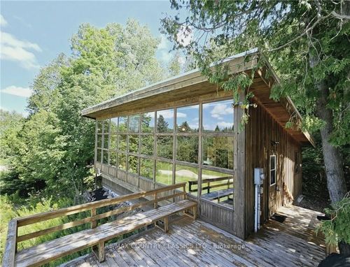 82 Madigan Rd, Palmer Rapids, ON, K0J2E0 | Card Image