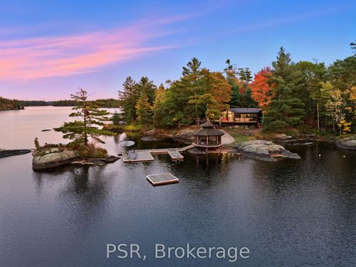 1069 White Eagle Rd, Kilworthy, ON, P0E1G0 | Card Image