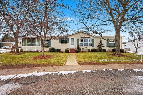 1330 Windridge Lane, Fremont, MI, 49412 | Card Image