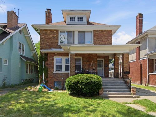 643 Chalmers St, Detroit, MI, 48215-3239 | Card Image
