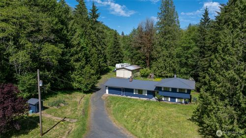 371 Pigeon Springs Rd, Onalaska, WA, 98570-9619 | Card Image