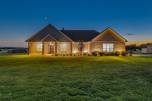 4401 Fm 1183, Ennis, TX, 75119-0630 | Card Image