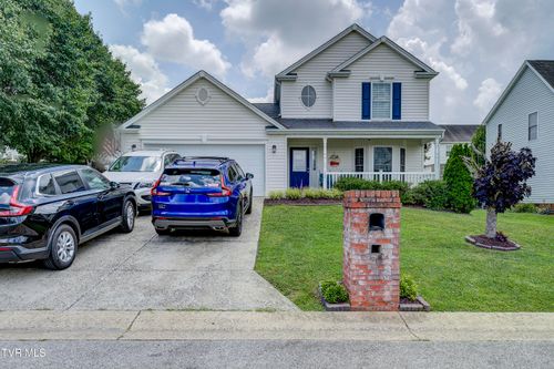 129 Violet Ln, Bluff City, TN, 37618-1247 | Card Image