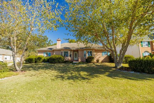 2525 Buena Vista Cir, Valdosta, GA, 31602-2158 | Card Image