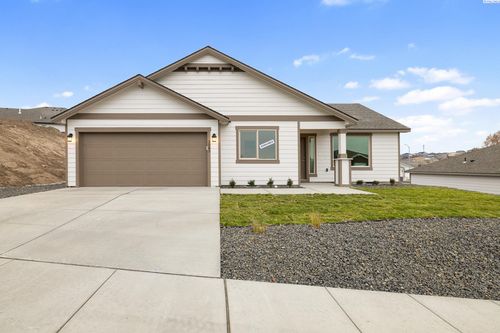 3043 S Quay St, Kennewick, WA, 99338-1347 | Card Image