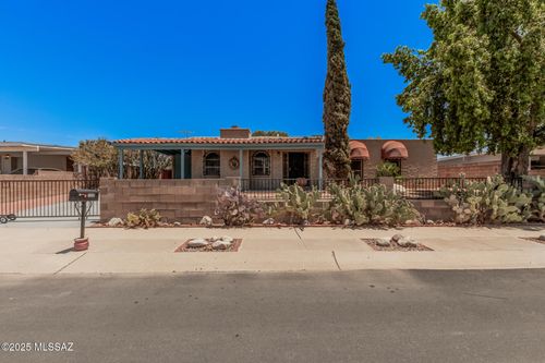 7208 E Toronto St, Tucson, AZ, 85730-2343 | Card Image