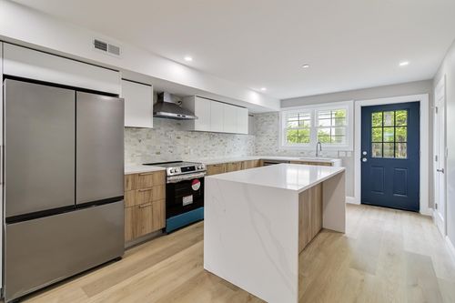 d-192 Main St, Medway, MA, 02053-1531 | Card Image