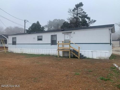1-106 Morningside Dr, Jacksonville, NC, 28540-7902 | Card Image