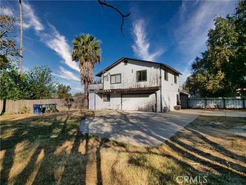  25th Avenue, Sacramento, CA, 95820 | Card Image