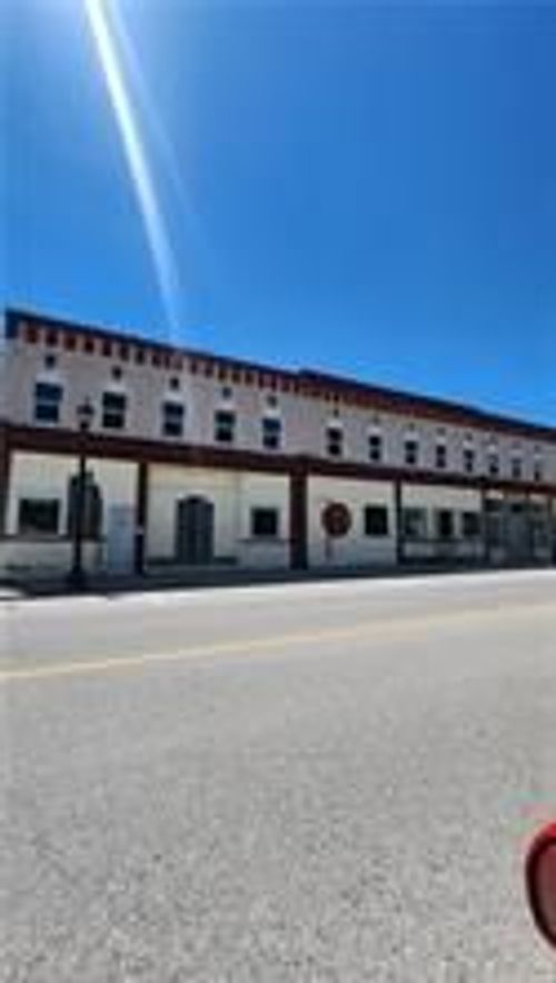 50 Queen Street W, Huron Kinloss, ON, N2Z2R0 | Card Image