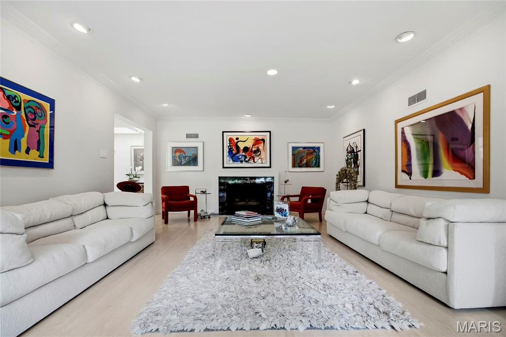 Residential in Richmond Heights 5