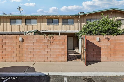 l-3-1378 S Avenida Polar, Tucson, AZ, 85710-5253 | Card Image