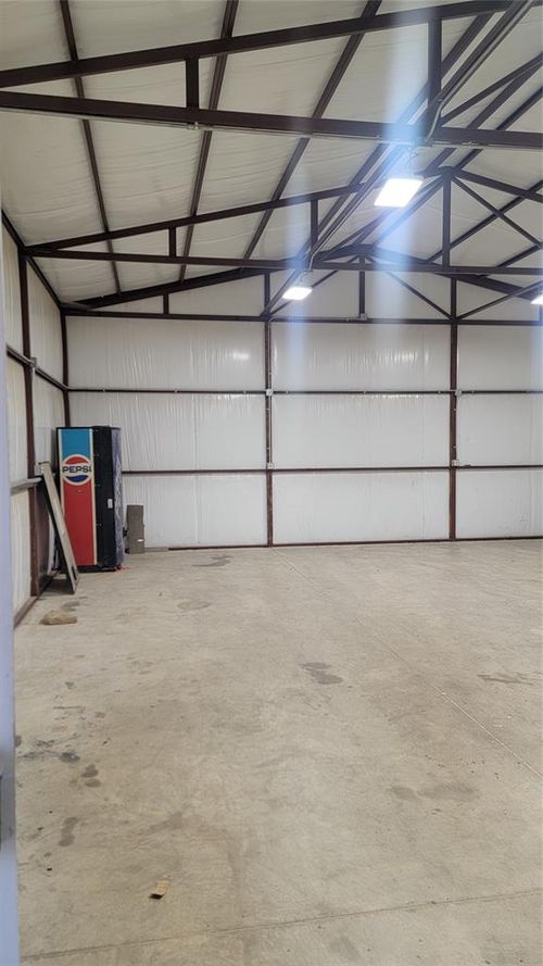 9417 Spring Rd, Newalla, OK, 74857-8083 | Card Image