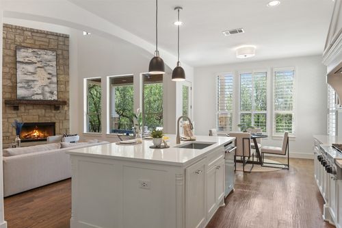 402 Tempranillo Way, Austin, TX, 78738-1241 | Card Image