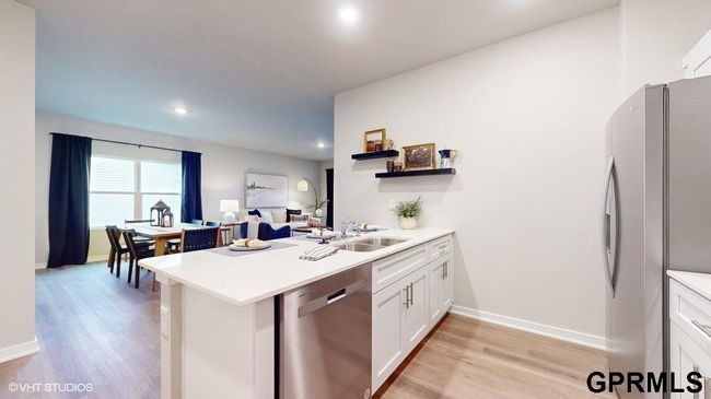 7717 N 170 Th St, Townhouse with 4 bedrooms, 3 bathrooms and 2 parking in Bennington NE | Image 8