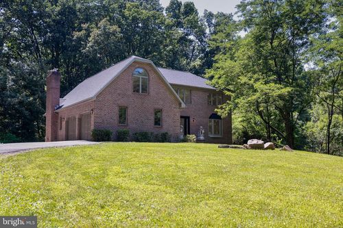 800 Berrymans Ln, REISTERSTOWN, MD, 21136-6009 | Card Image