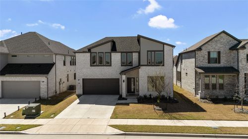 576 Silver Springs Ln, Lavon, TX, 75166-2095 | Card Image