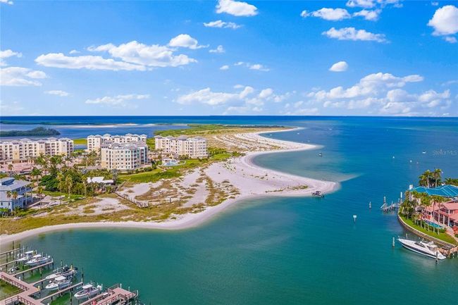 505 - 650 Collany Rd, Condo with 3 bedrooms, 4 bathrooms and null parking in Tierra Verde FL | Image 43