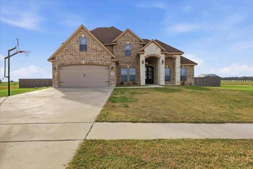 diamond-d-ranch-2400 Diamond D, Beaumont, TX, 77713 | Card Image