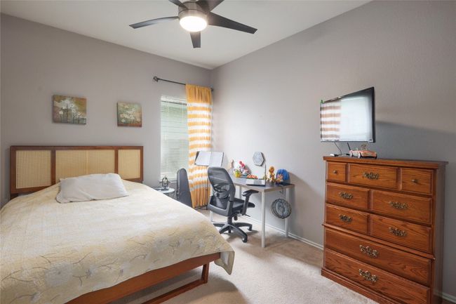 Spacious secondary bedroom | Image 14