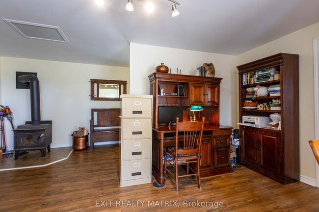 1467 Wade Rd, Home with 4 bedrooms, 2 bathrooms and 18 parking in Russell ON | Image 7