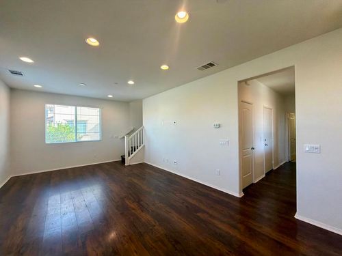 215-206 Paseo Gusto, Palm Desert, CA, 92211-5720 | Card Image