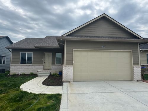 8771 E Summerside Pl, Bel Aire, KS, 67226-7696 | Card Image