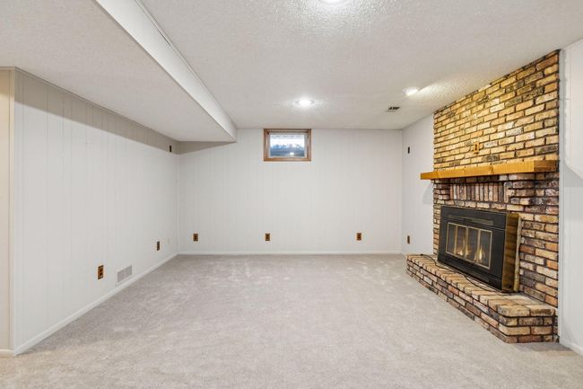 5929 Oxford St N, House other with 4 bedrooms, 4 bathrooms and null parking in Shoreview MN | Image 46