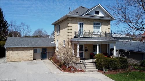 65 Albert St S, Southampton, ON, N0H2L0 | Card Image