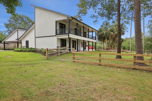 102 Timbercreek Ln, Lumberton, TX, 77657-9645 | Card Image