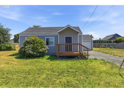 243 S Marple St, Coos Bay, OR, 97420-3207 | Card Image